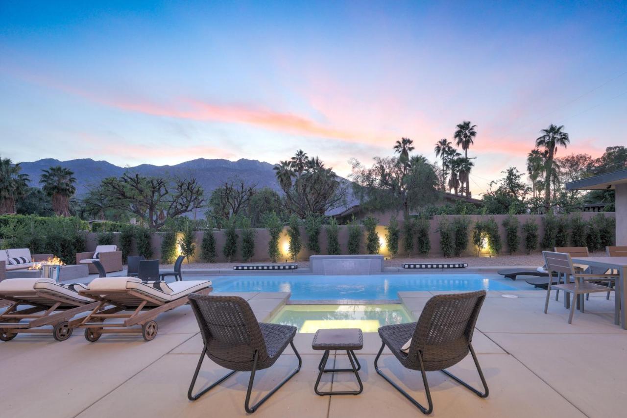  | Best in Palm Springs • Featured in Dwell • 5 Bedrooms & All En Suite Baths
