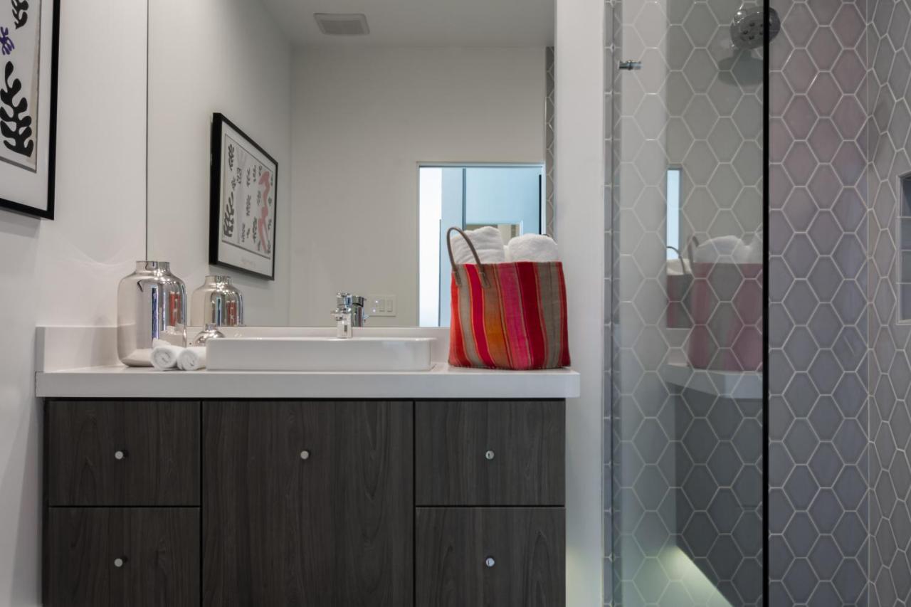 | Brand New 2017 Luxury Dream Home - All Private Bathrooms! Must See!