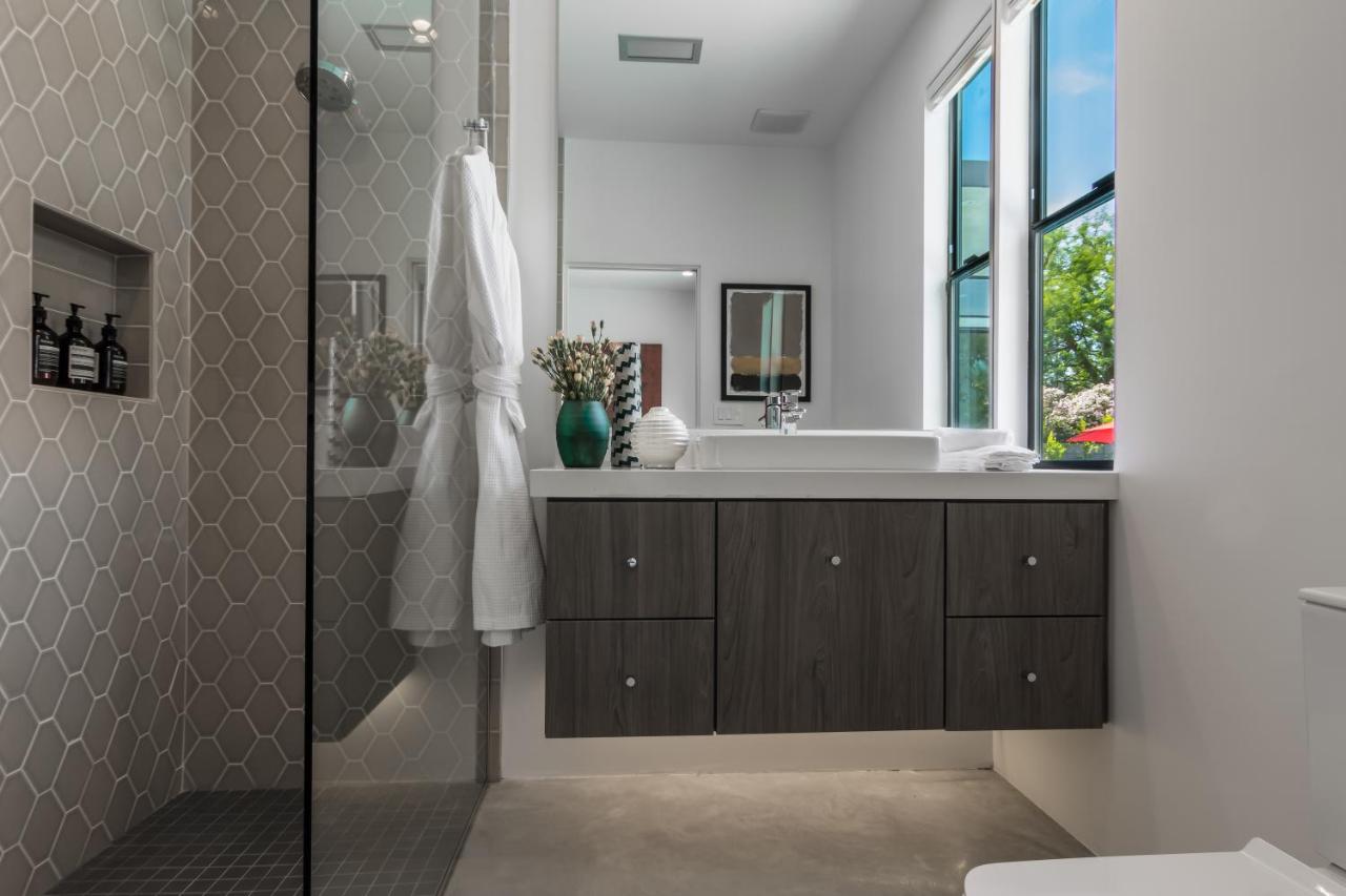 | Brand New 2017 Luxury Dream Home - All Private Bathrooms! Must See!