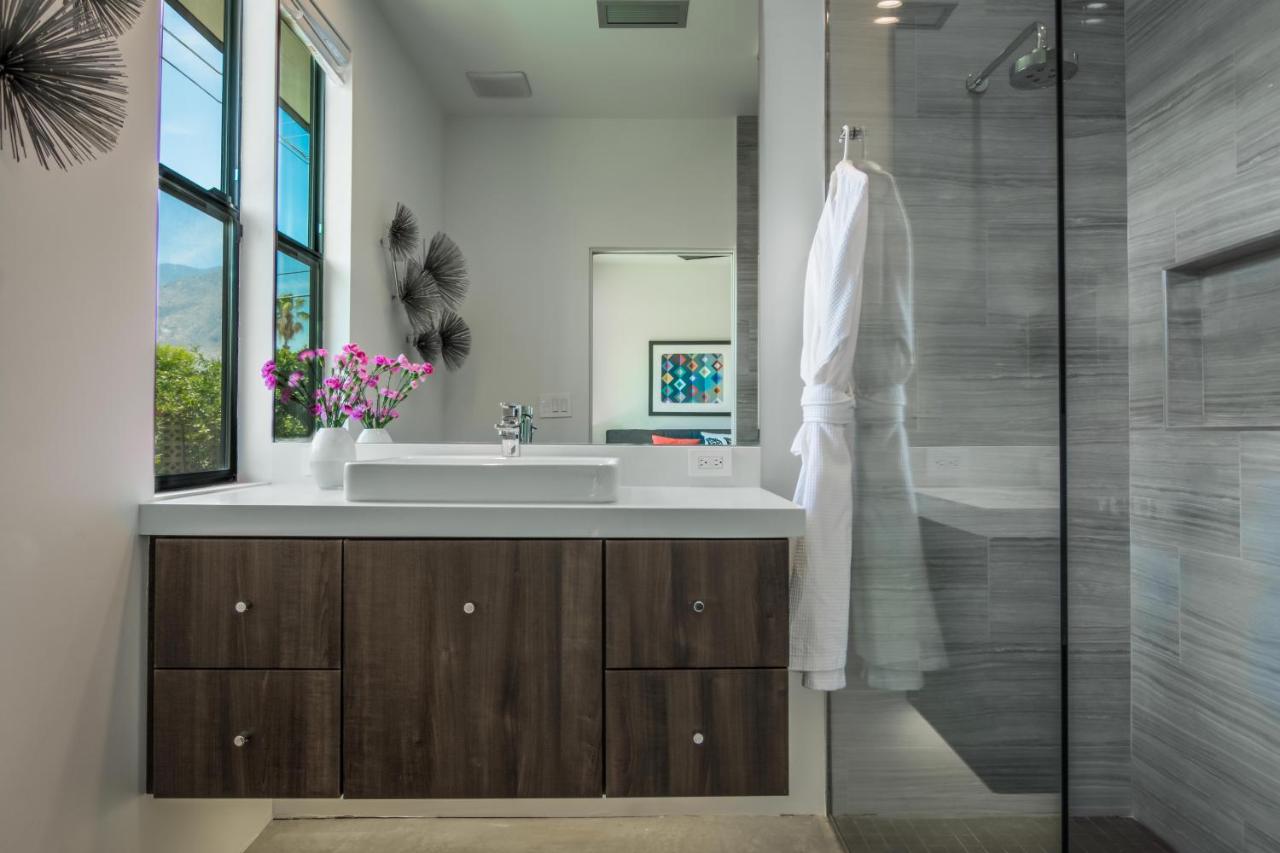 | Brand New 2017 Luxury Dream Home - All Private Bathrooms! Must See!