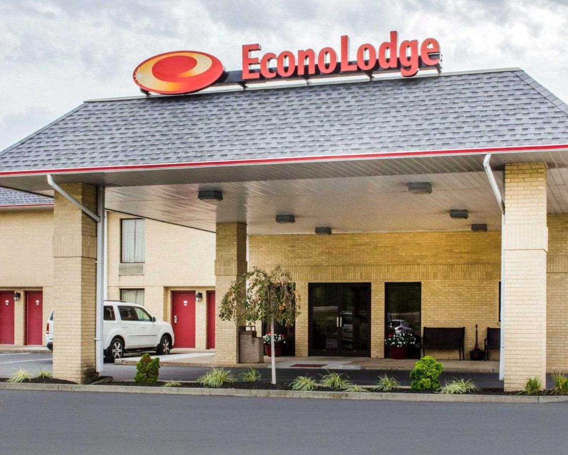 | Econo Lodge Mifflintown