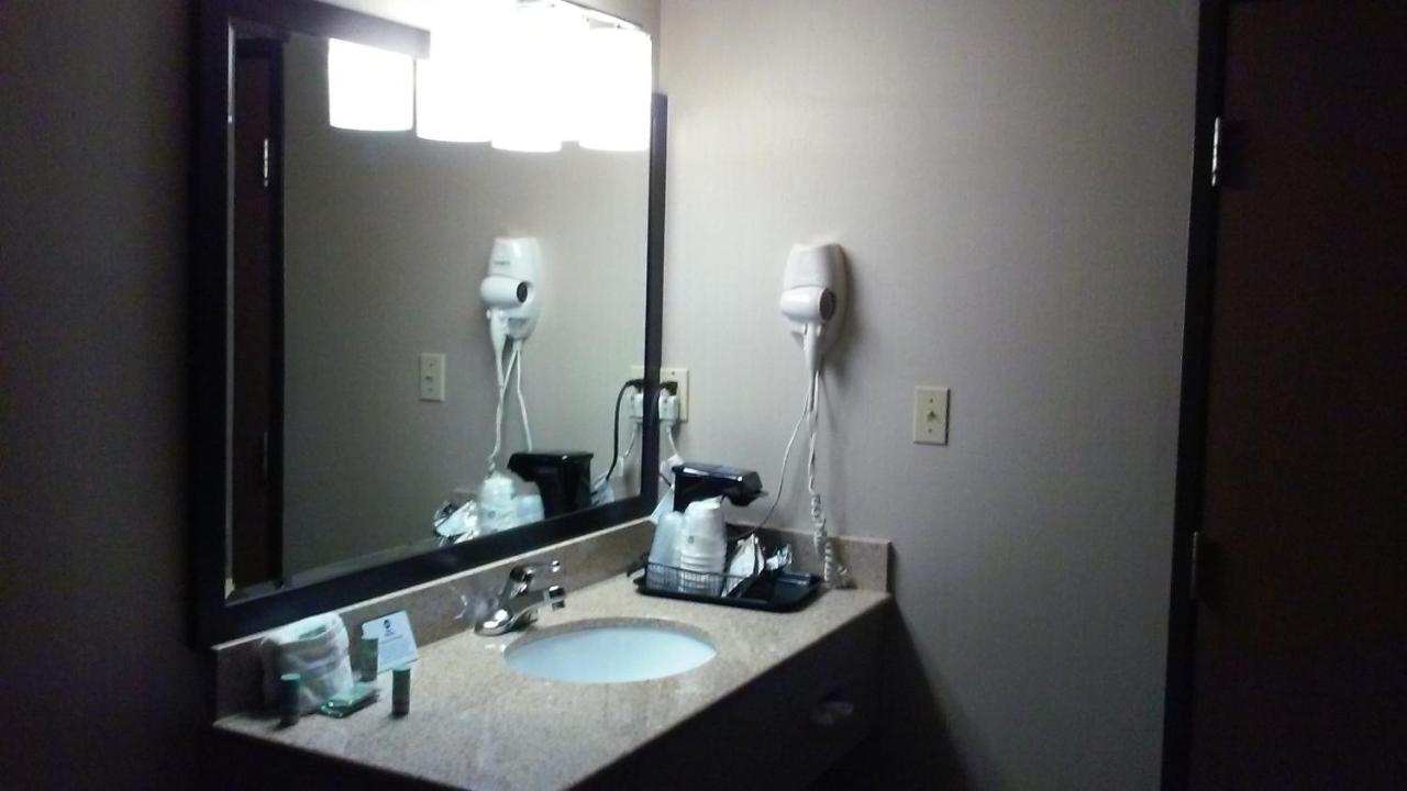 King Room at MHO Inn & Suites