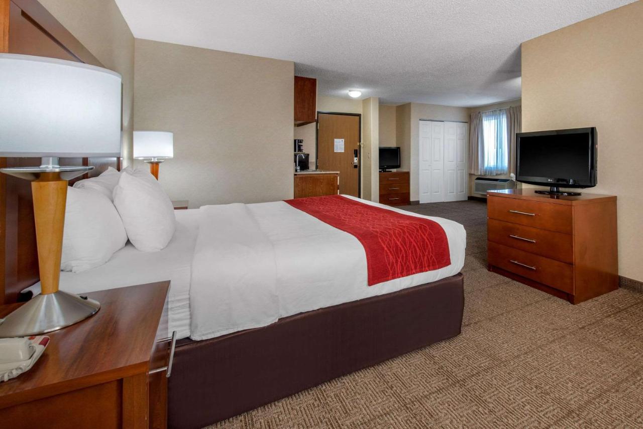  | Comfort Inn Denver Southeast