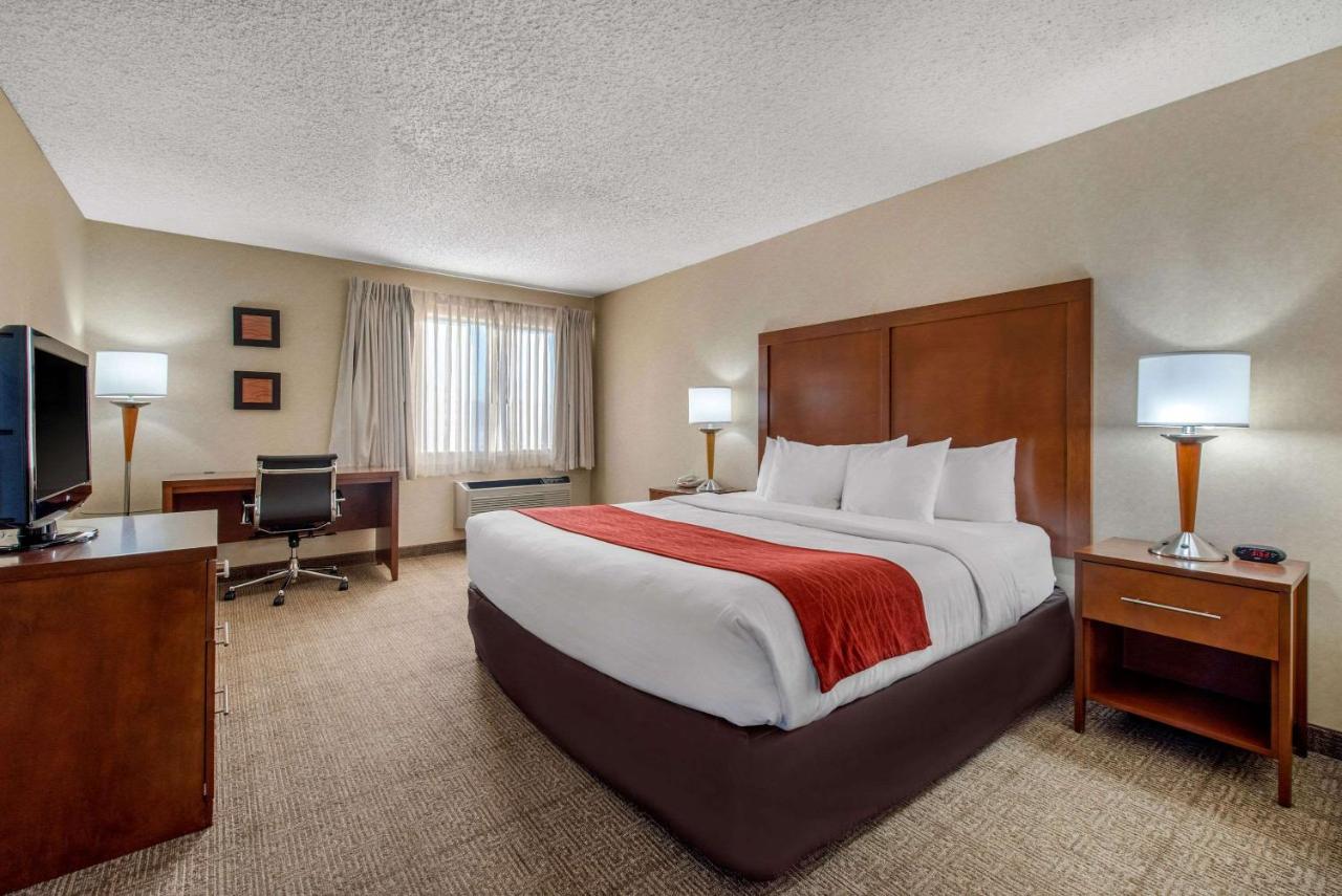  | Comfort Inn Denver Southeast