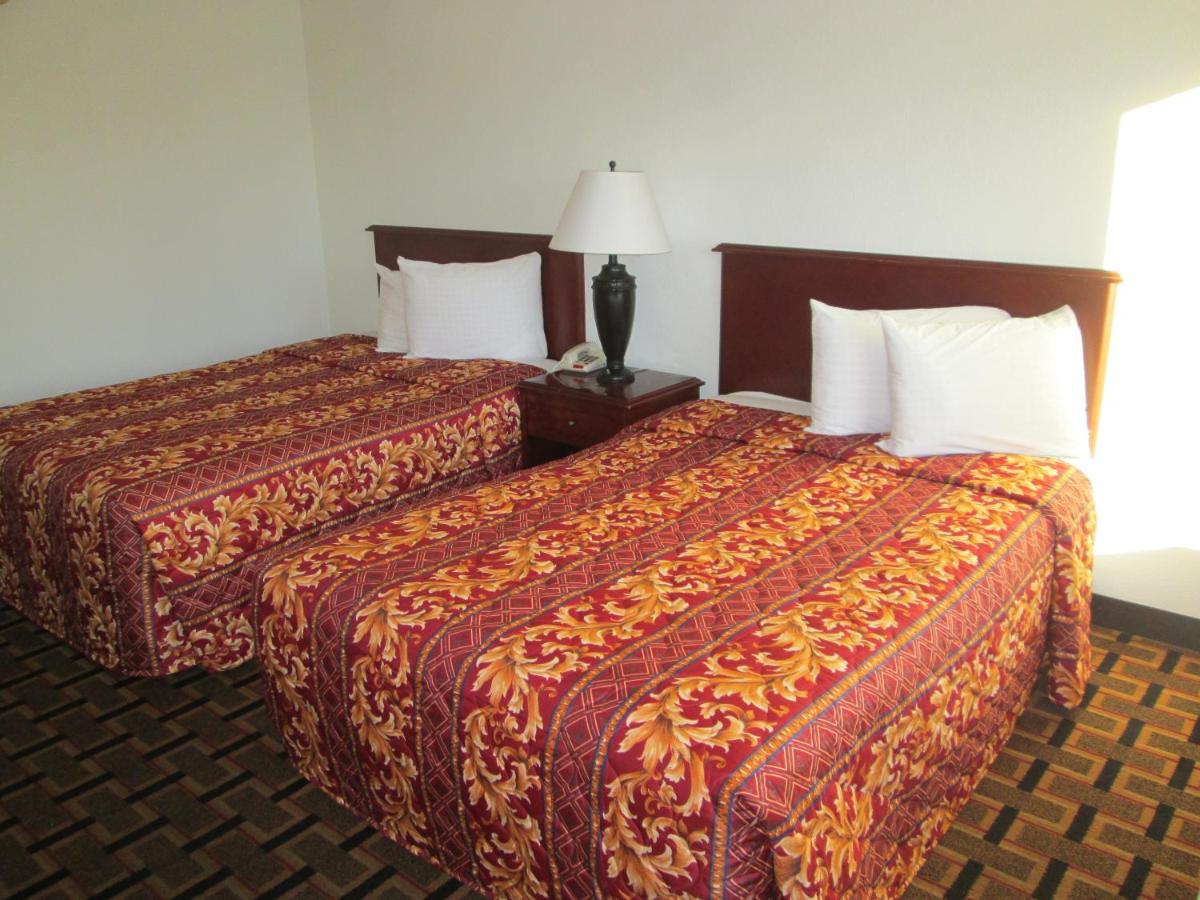 | Budget Inn