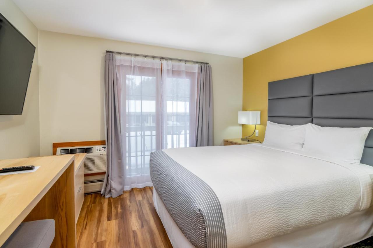 | Grey Fox Inn