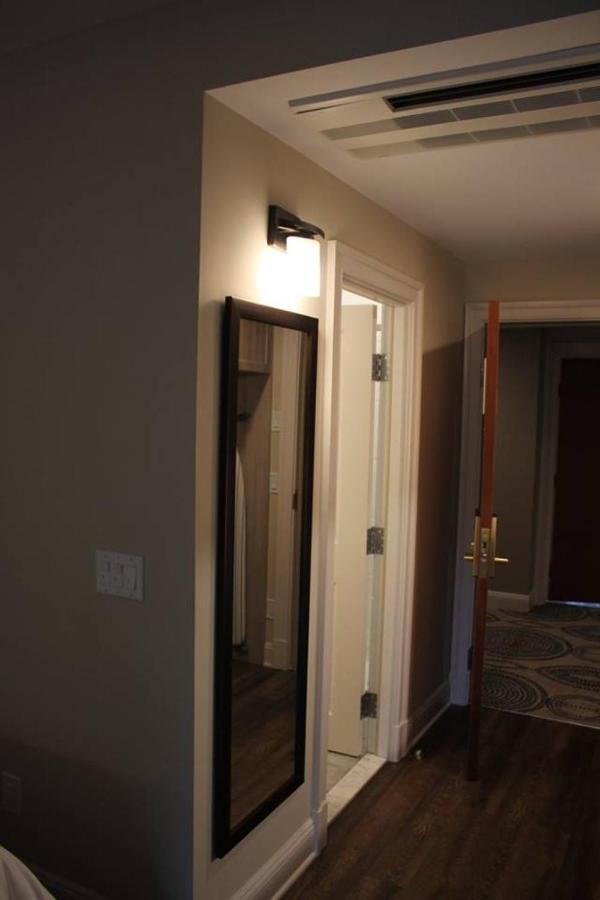 Large Double Room at Norwalk Inn & Conference Center