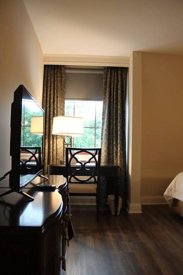 Large Double Room at Norwalk Inn & Conference Center