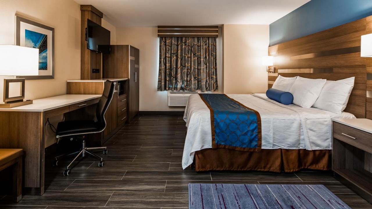 | Best Western Plus Stadium Inn