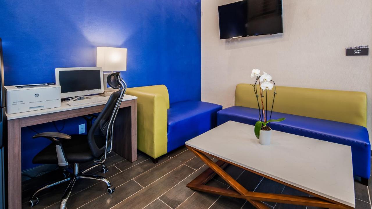  | Best Western Plus Stadium Inn