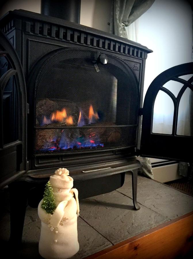 | Lamb and Lion Inn