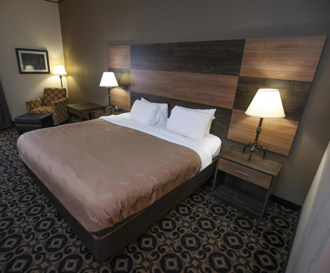 Standard King Room - Non-Smoking at Quality Inn & Suites Boone - University Area