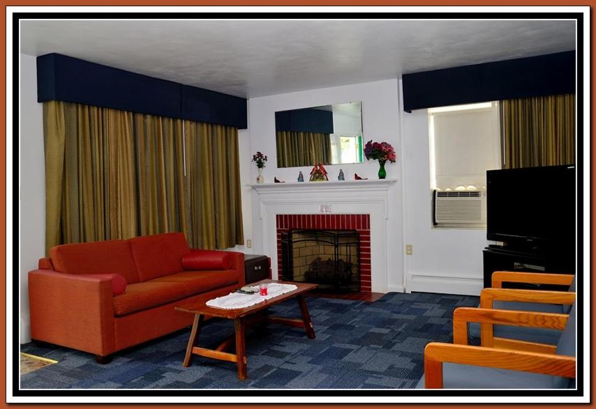 | The Cardinal Inn