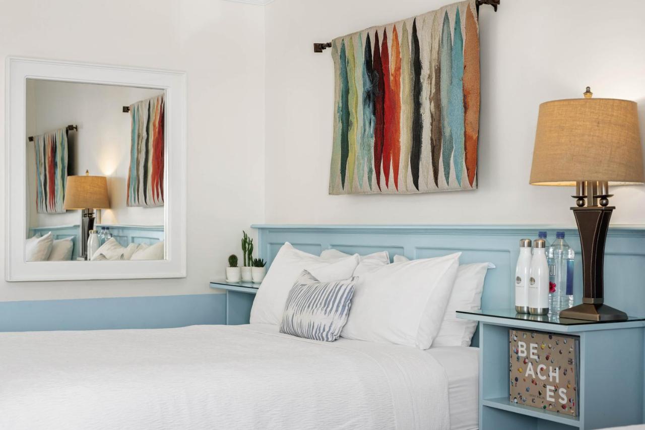 | Sea Blue Hotel