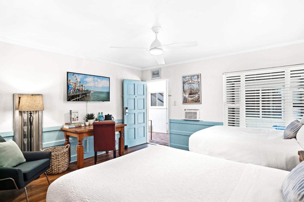 | Sea Blue Hotel