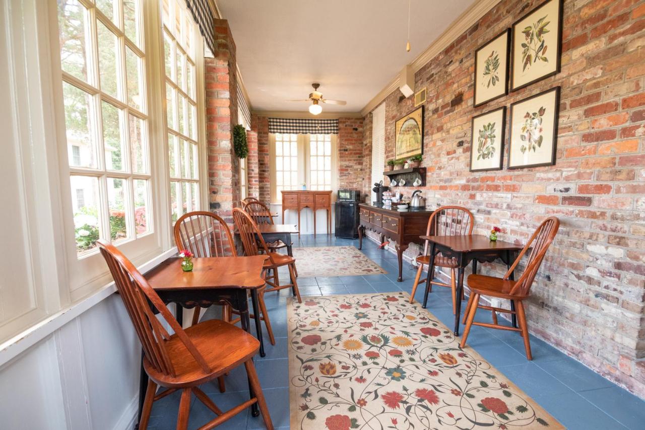 | Cedars of Williamsburg Bed & Breakfast