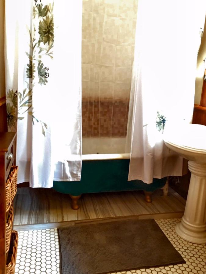 | Three Danes Inn