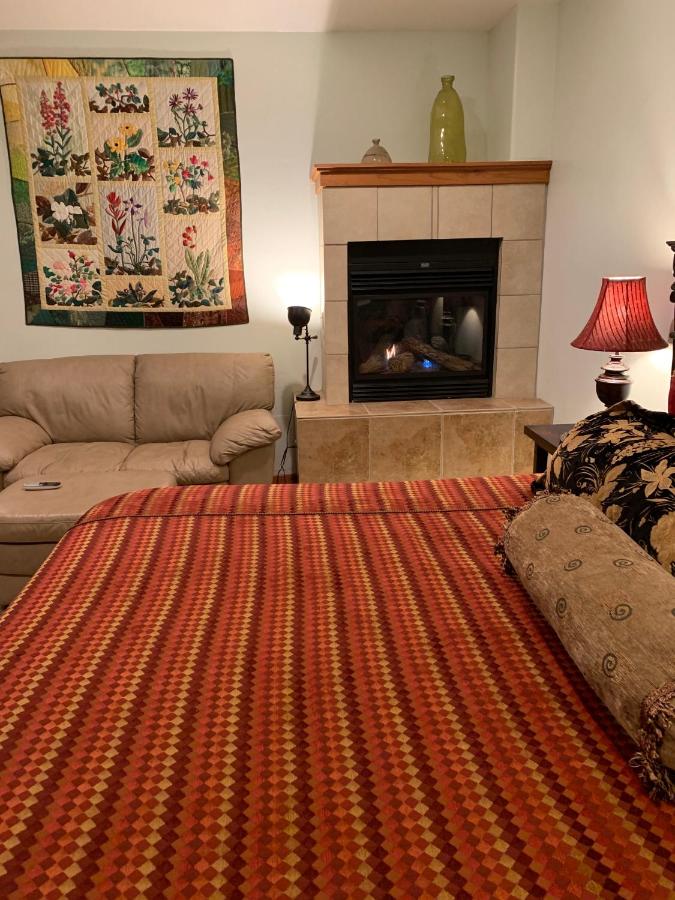  | Slot Canyons Inn Bed & Breakfast