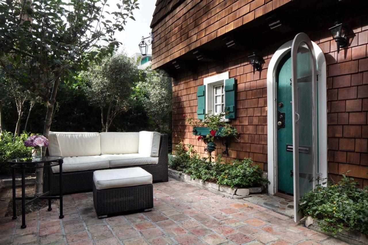 One-Bedroom Bungalow at The Charlie West Hollywood