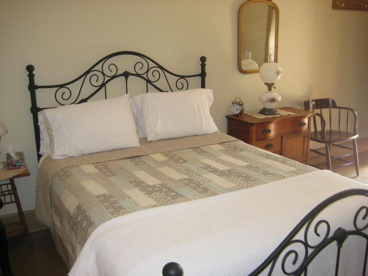 | Backwoods Bed and Bath