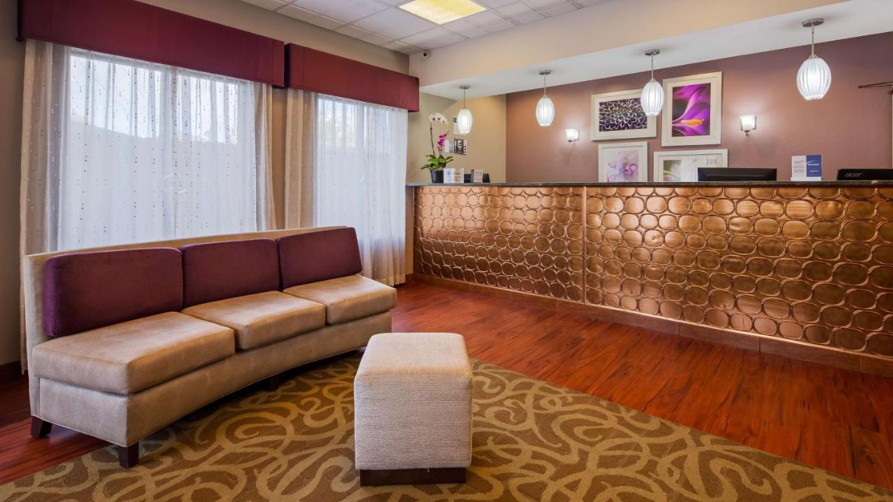 | Best Western Plus O'hare International South Hotel