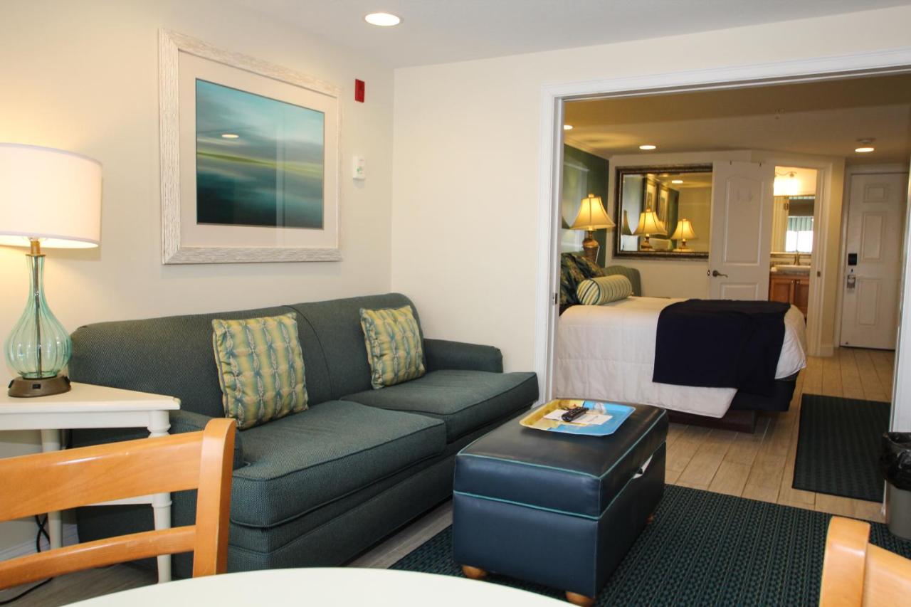 One-Bedroom Suite at Ocean Club on Smuggler's Beach