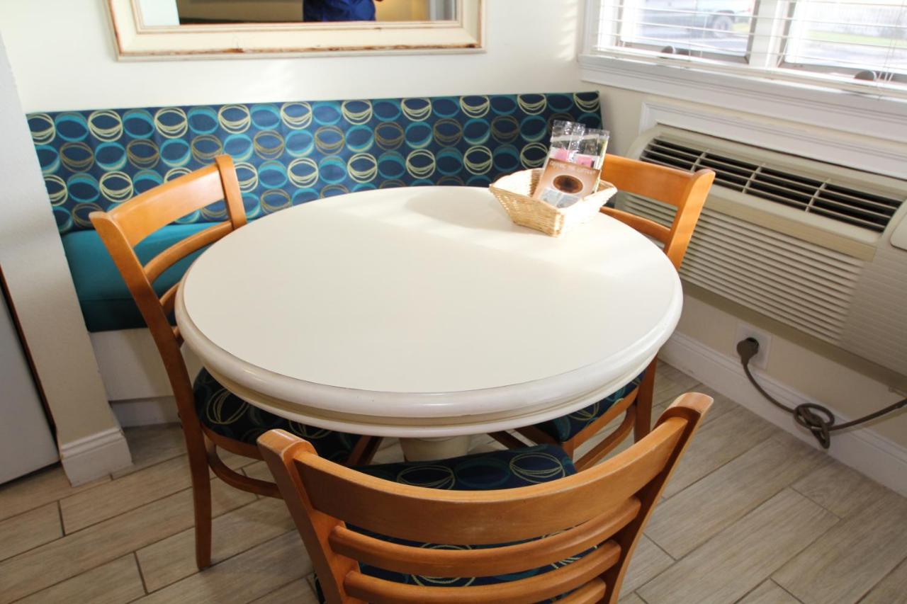 One-Bedroom Suite at Ocean Club on Smuggler's Beach