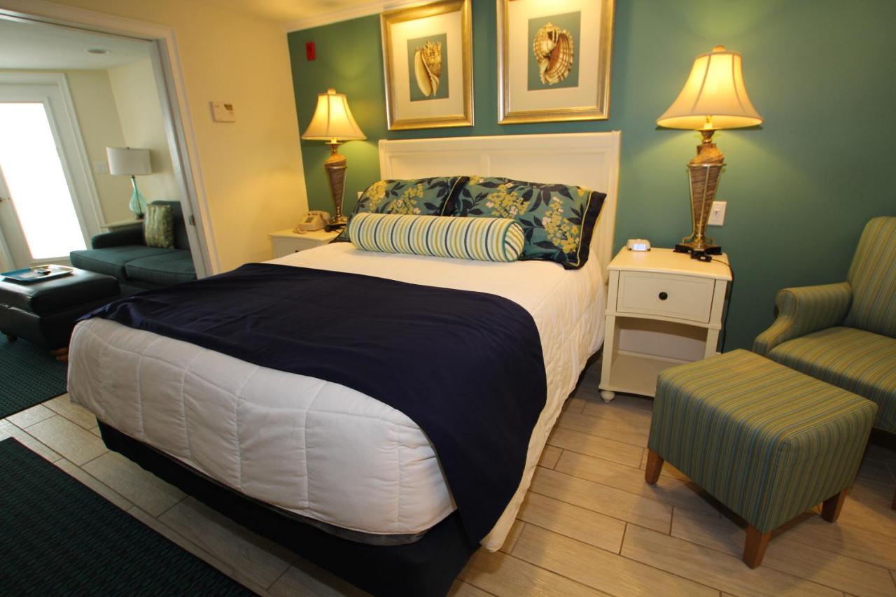 One-Bedroom Suite at Ocean Club on Smuggler's Beach