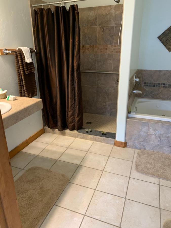 | Slot Canyons Inn Bed & Breakfast