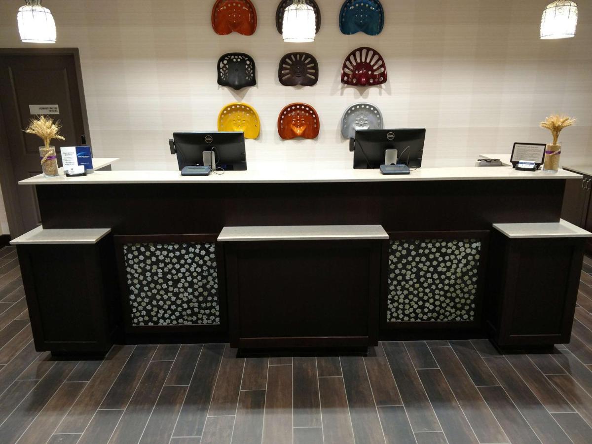 | Best Western Plus Dayton Hotel & Suites