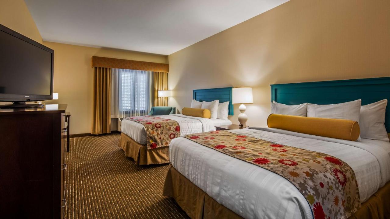 | Best Western Plus Dayton Hotel & Suites