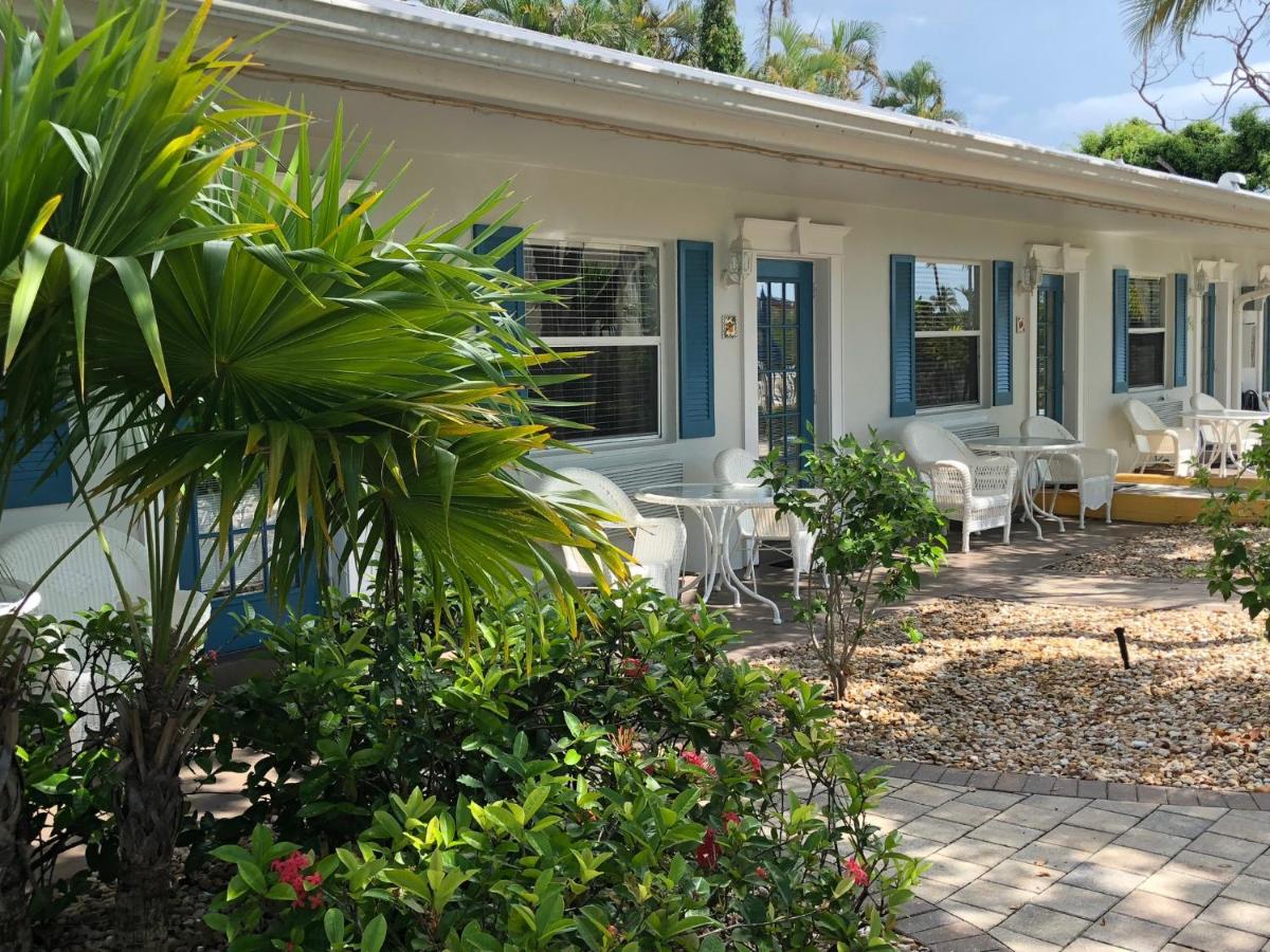  | Marco Island Lakeside Inn