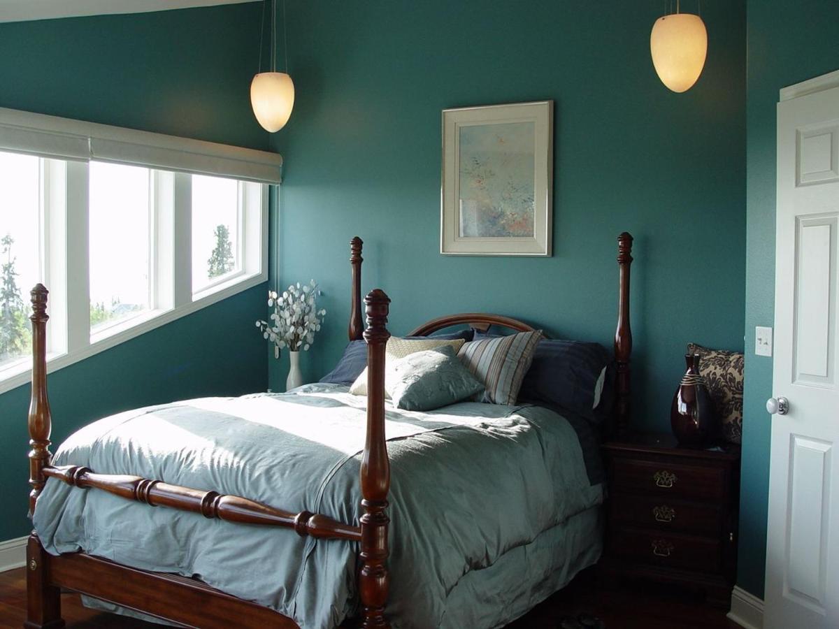| Alaska Sundance Retreat Bed & Breakfast