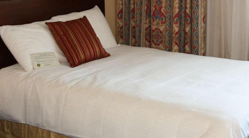 | Maron Hotel & Suites