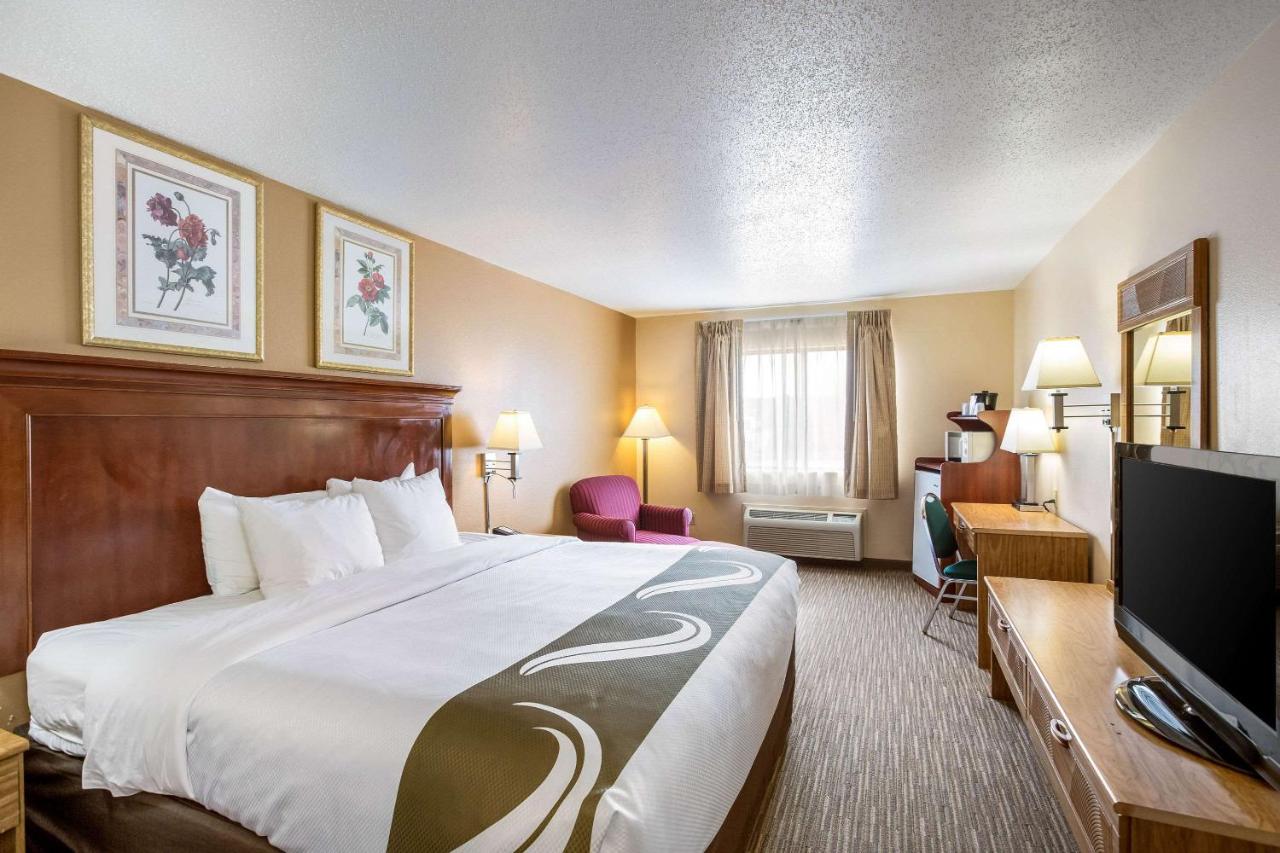 King Room - Non-Smoking at Quality Inn - Storm Lake
