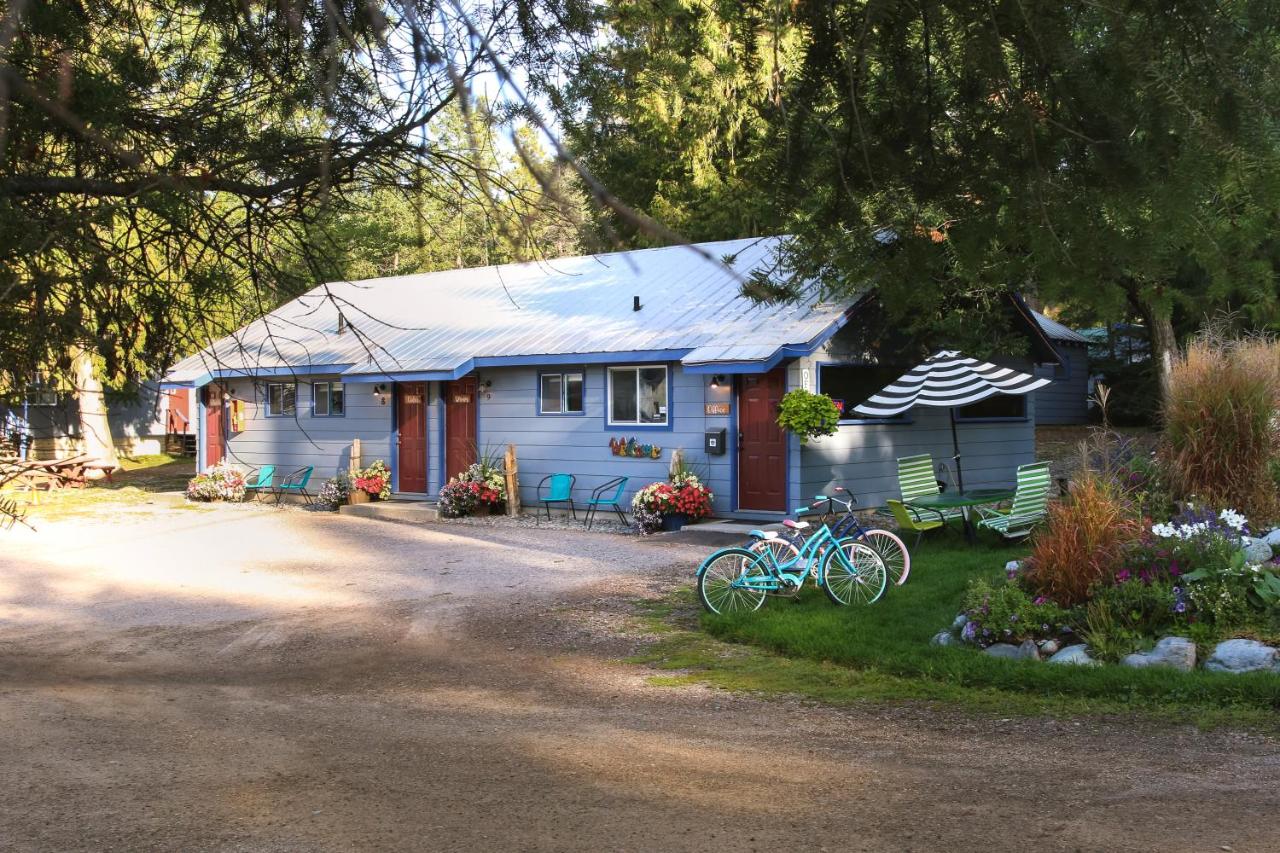 | Flathead Lake Resort
