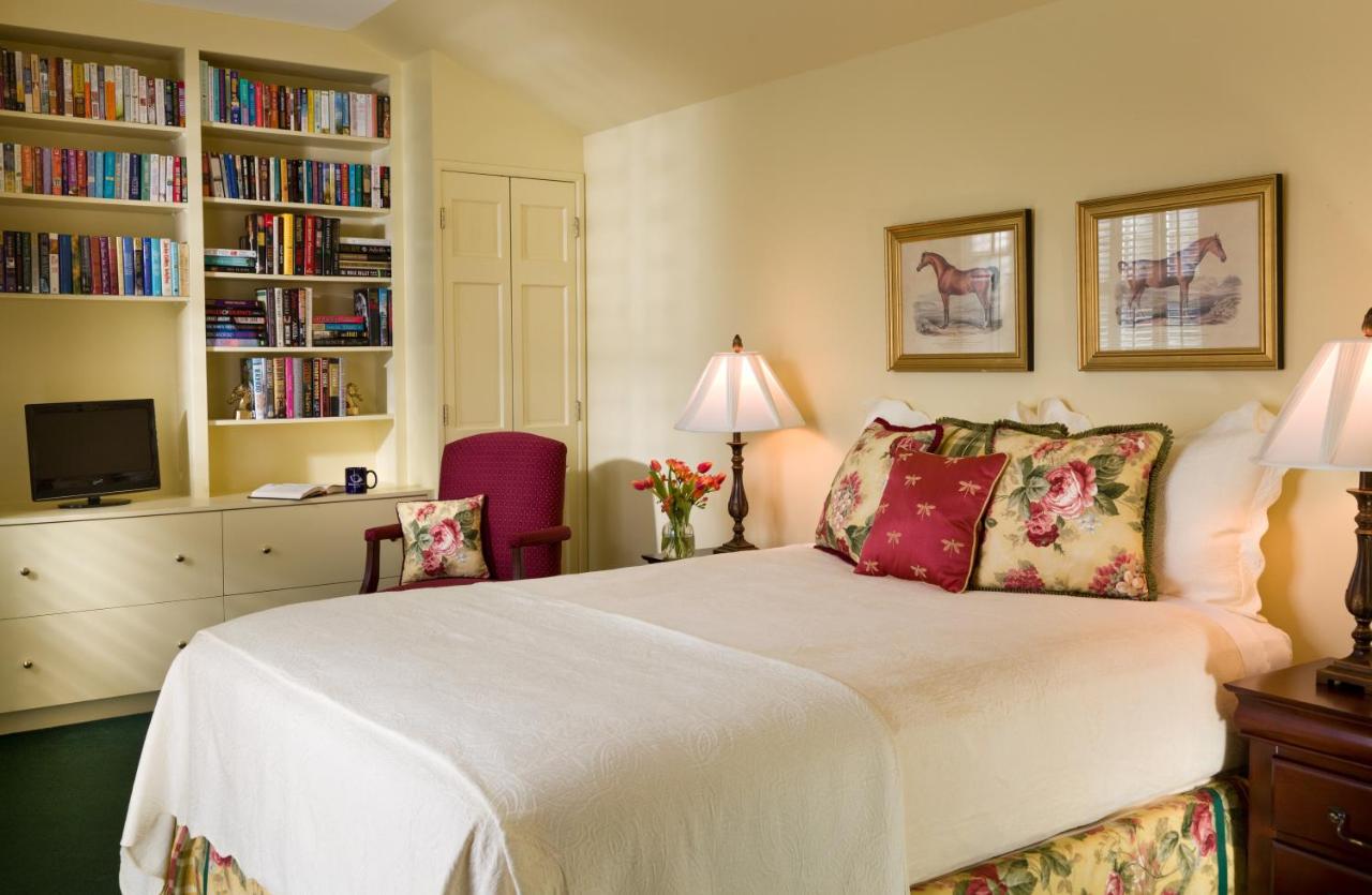 | The Inn at Whitewing Farm