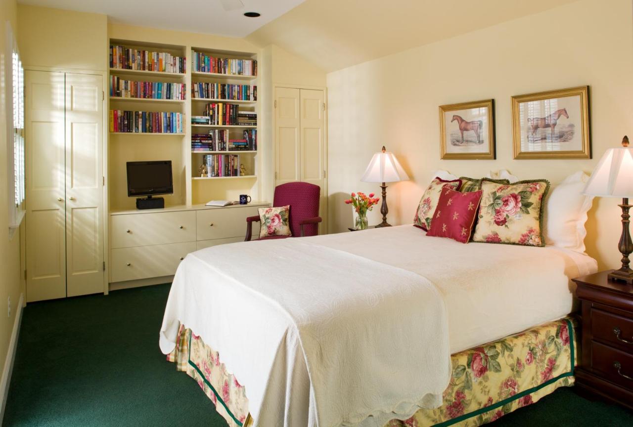 | The Inn at Whitewing Farm