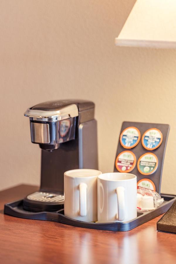 | University Place Hotel and Conference Center