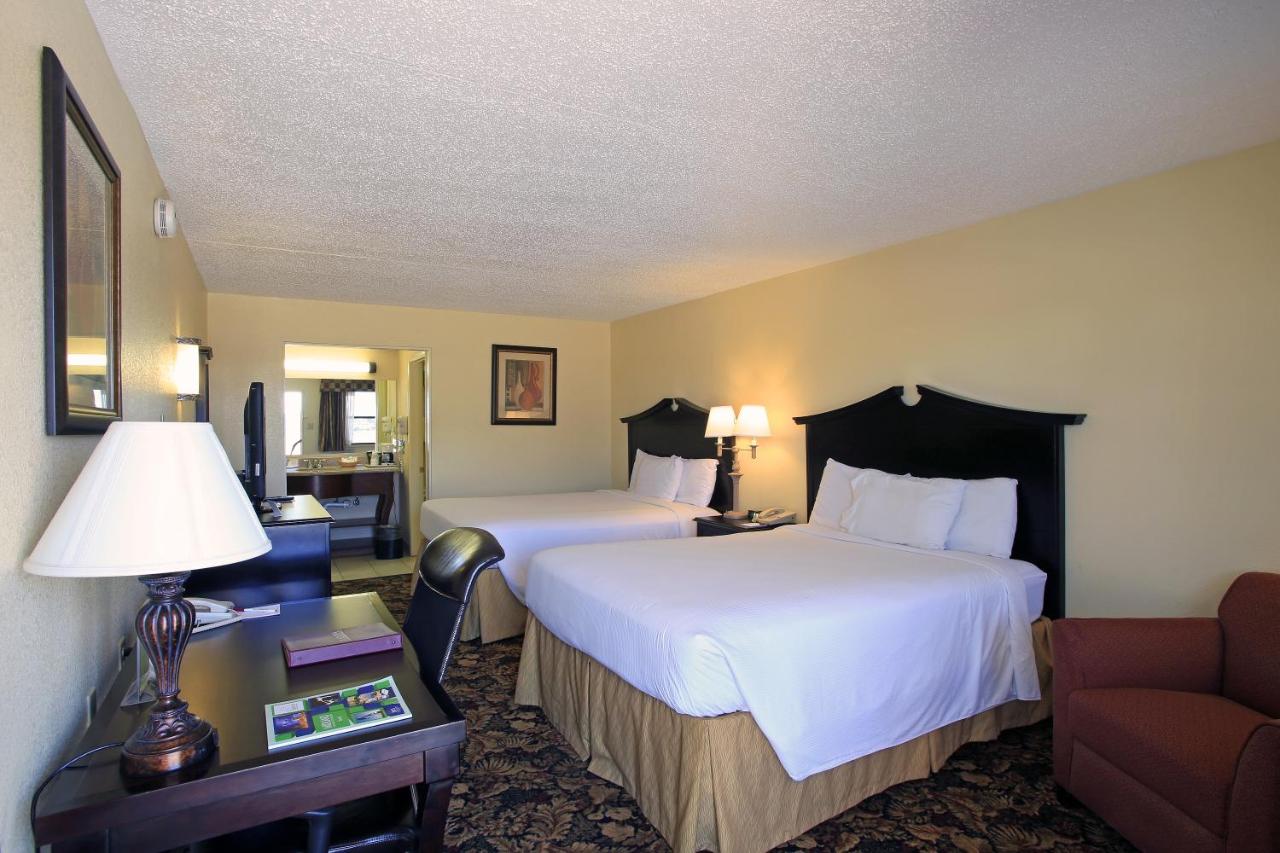 | Plaza Inn Midland