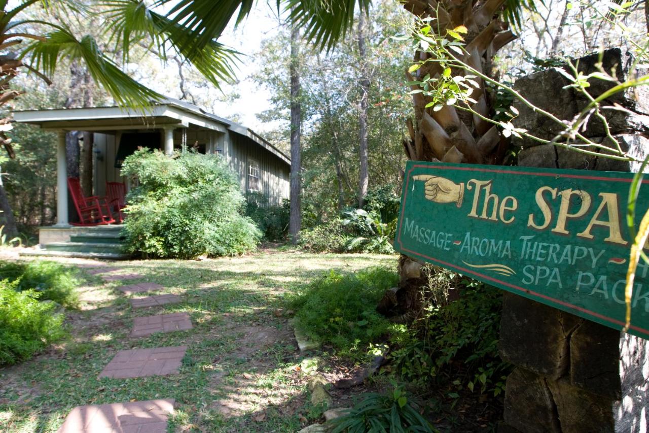 | 7F Lodge and Events
