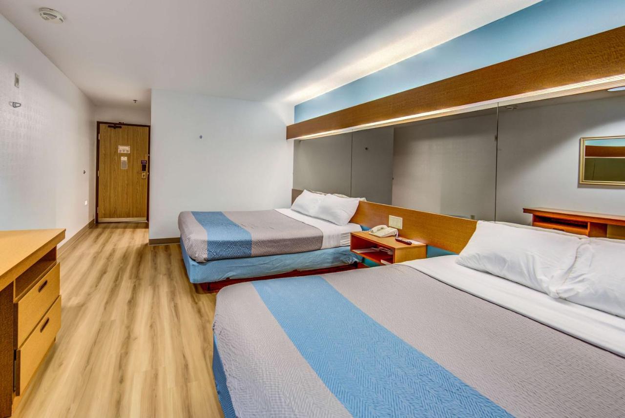 | Motel 6-Sutherlin, OR