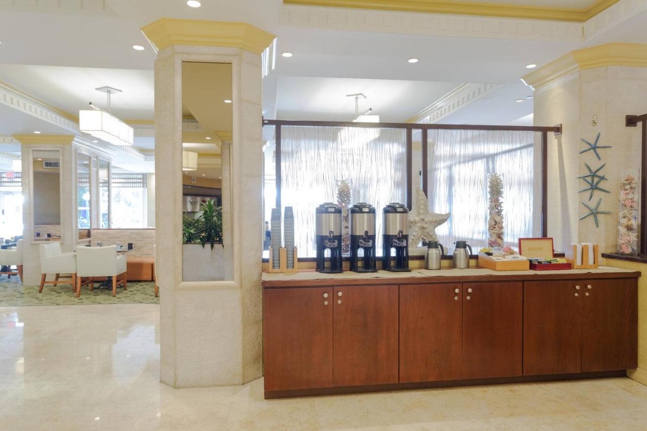 Four Points by Sheraton Miami Beach