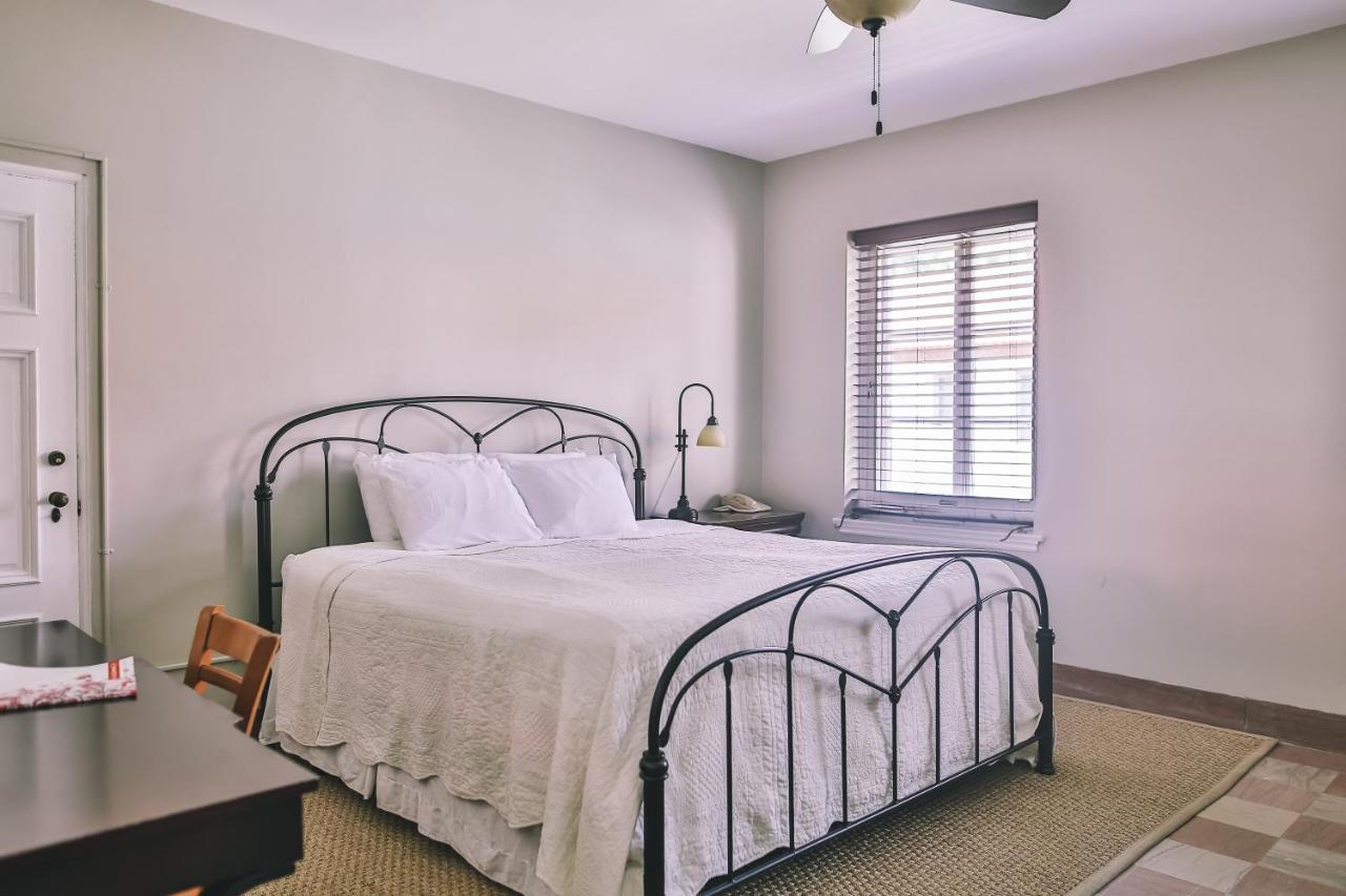 King Room at The Lodge at Wakulla Springs