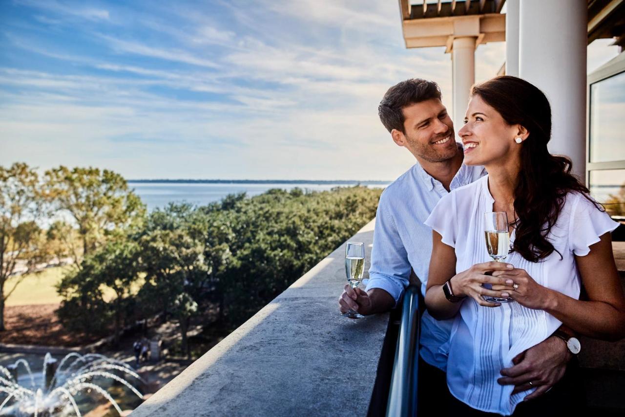 Premium King Balcony at HarbourView Inn