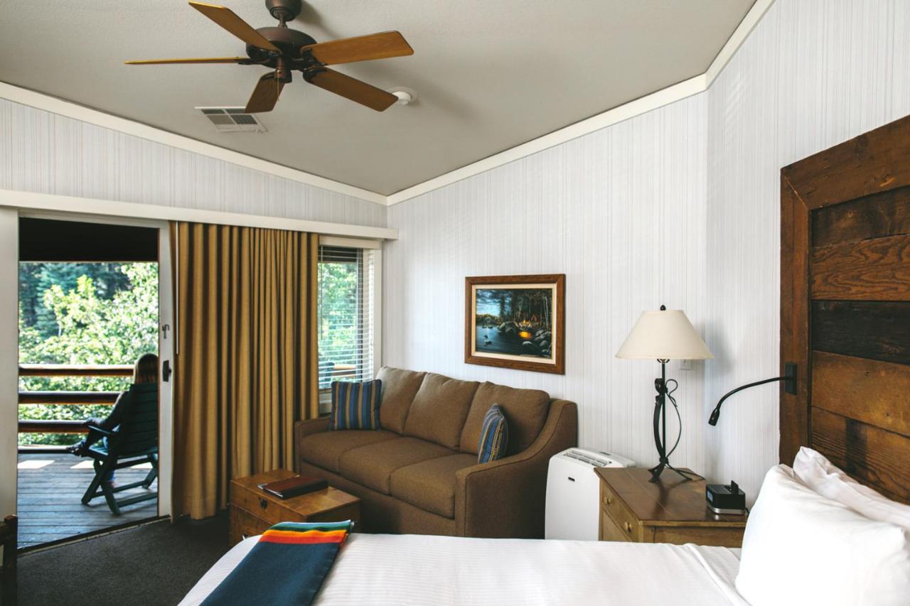 | Sunnyside Resort and Lodge