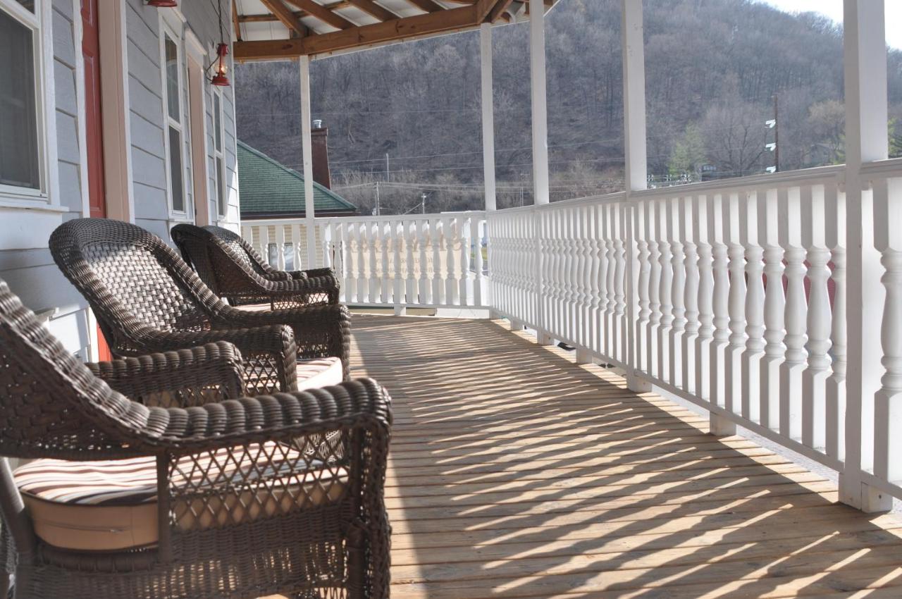 | Backwoods Bed and Bath