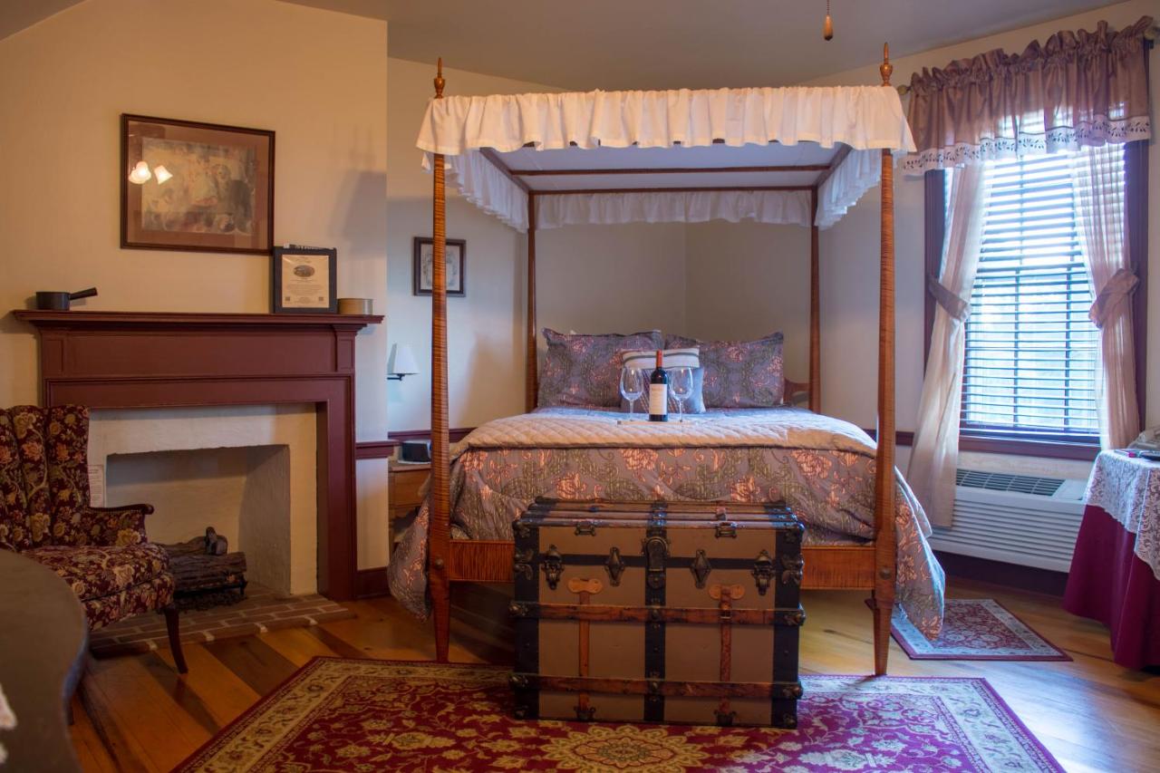 | Inn at Herr Ridge
