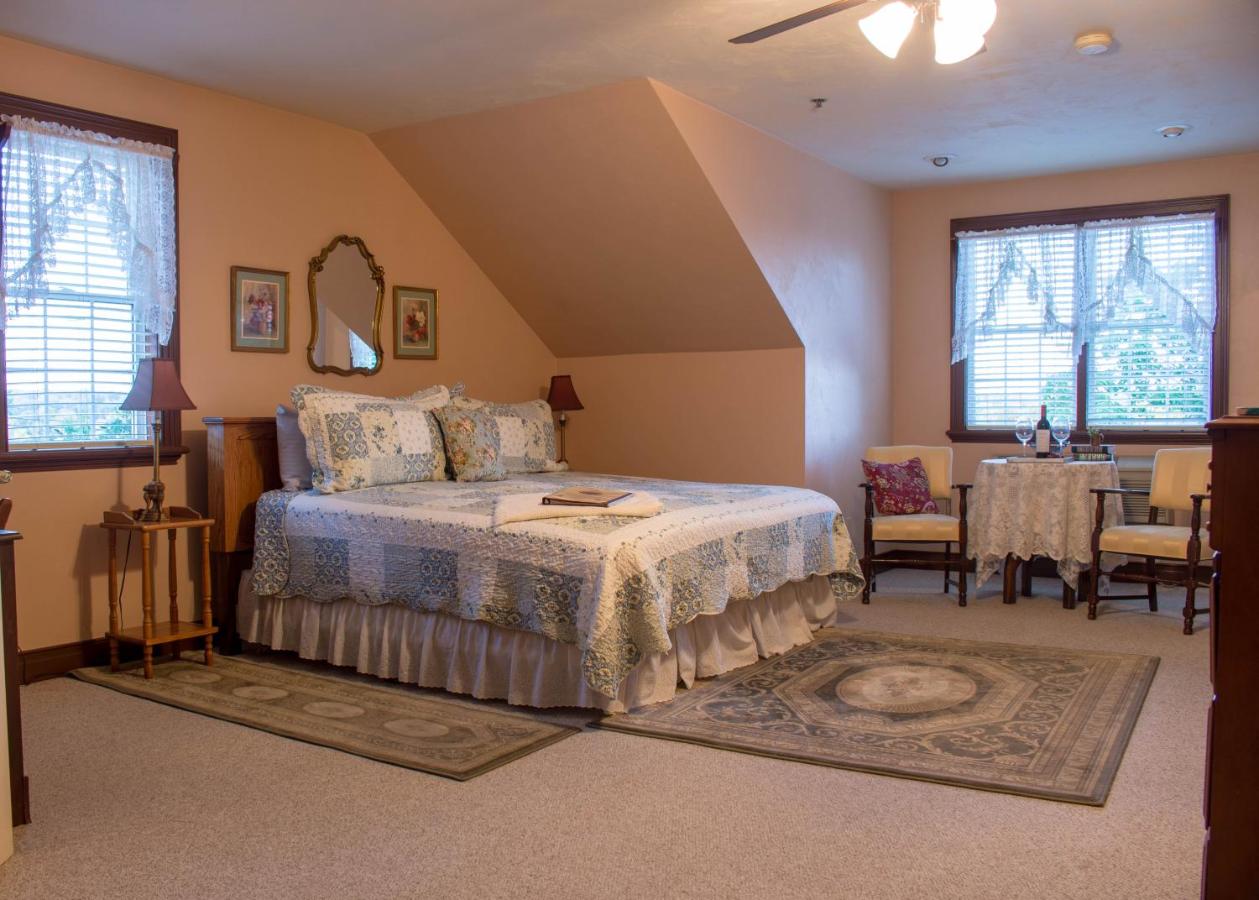 | Inn at Herr Ridge