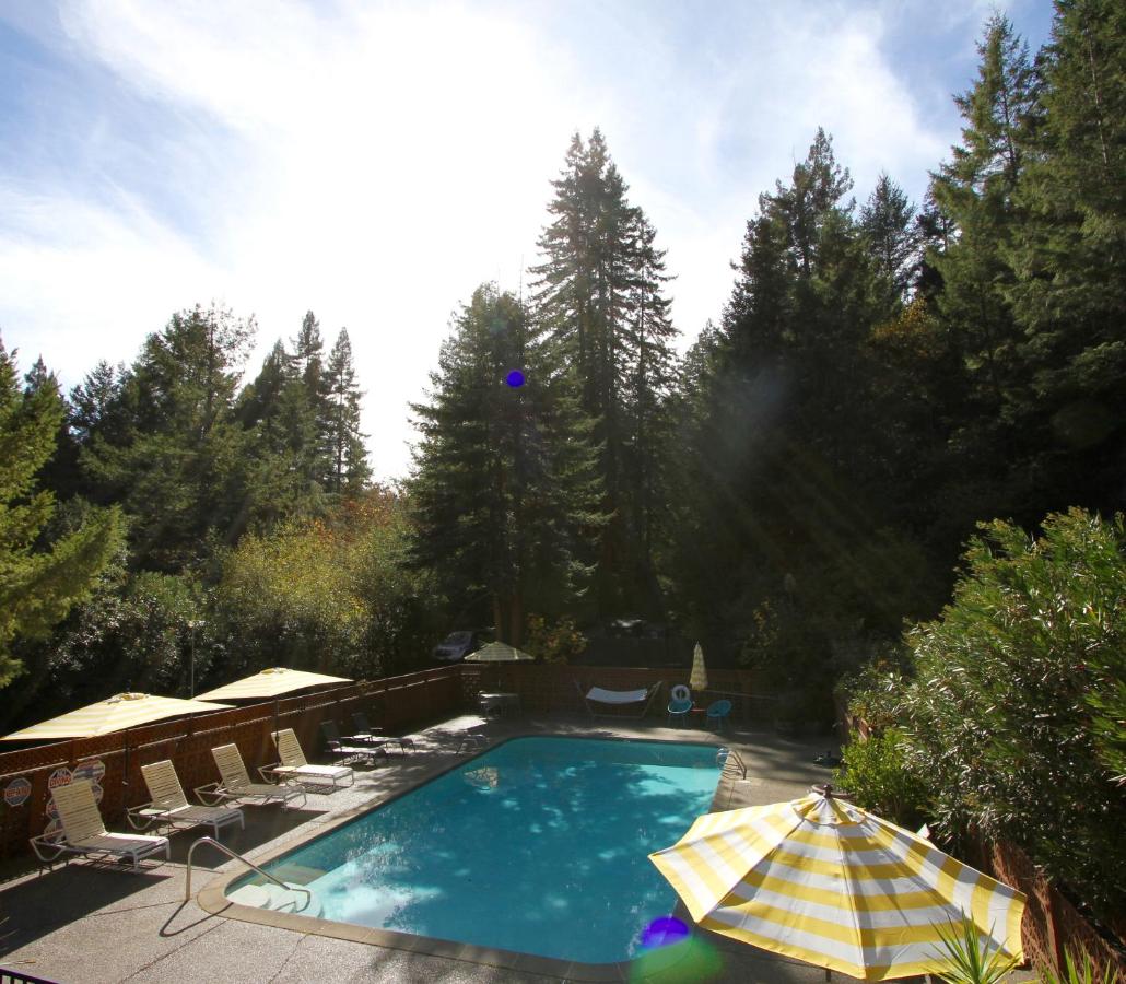 | The Occidental Lodge
